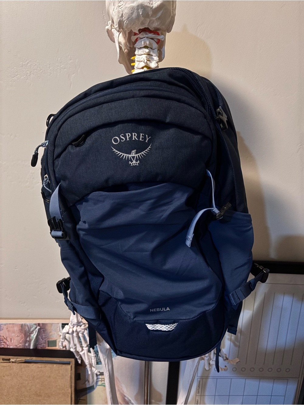 OSPREY Nebula Men's Dark Navy and Navy Backpack